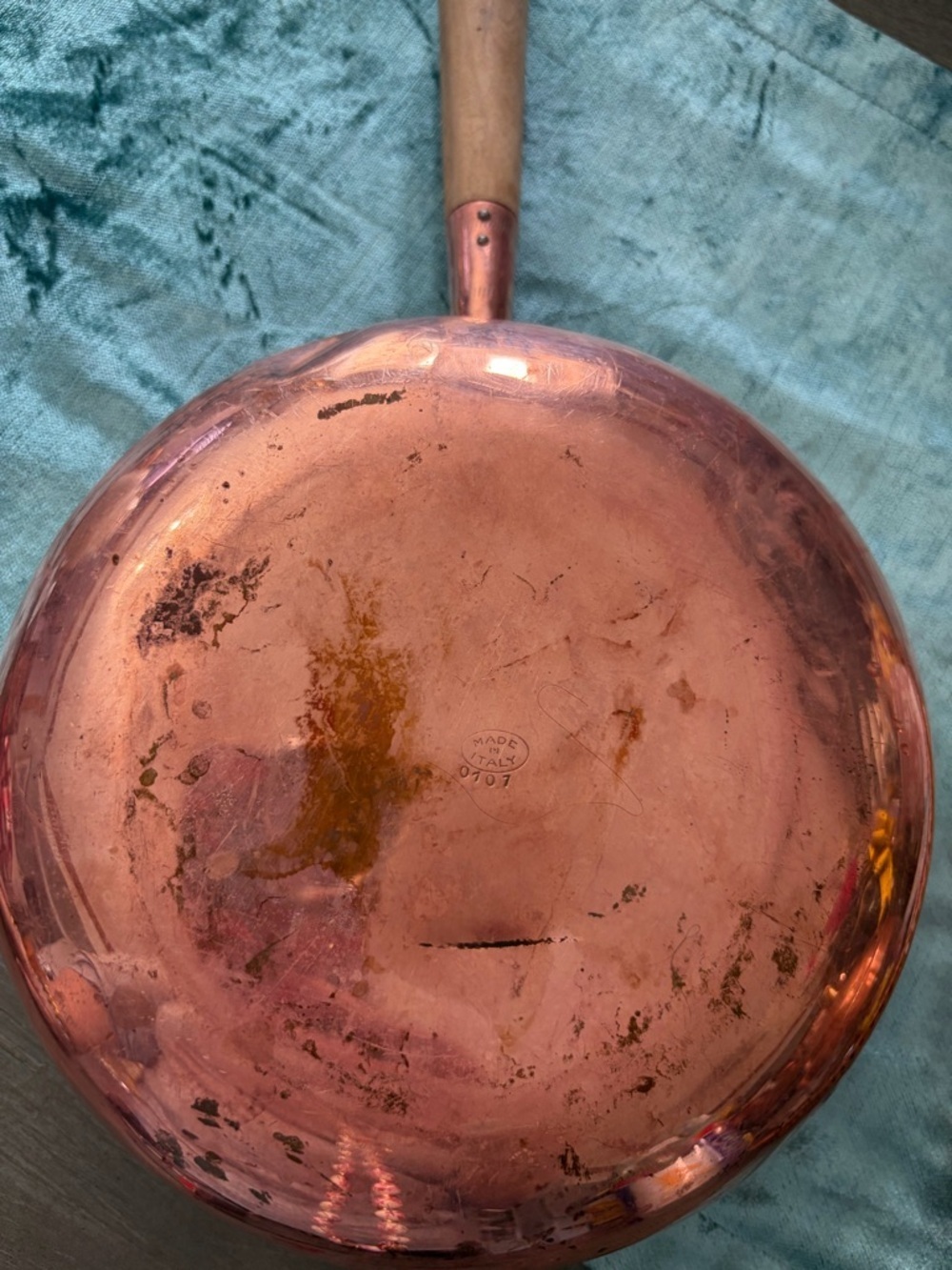 Copper Saucepan with Wooden Handle - Copper Finish Italian vintages - Picture 5 of 6